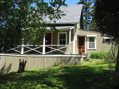 Traditional Maine Cottage right on...