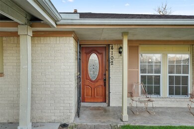 4102 Caplin St, Houston, TX 77026 - photo 2