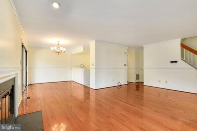 9307 Grazing Terrace, Montgomery Village, MD 20886 - photo 5