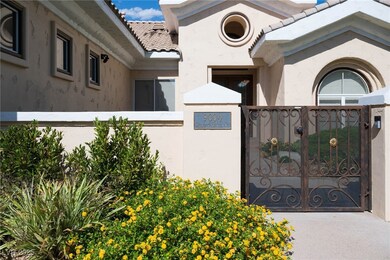 9004 Rolling Knoll Ct, Las Vegas, NV 89134 - photo 6