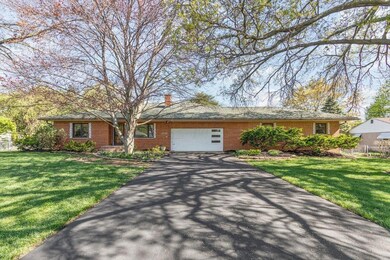 2530 Youngs Drive-2.jpg-SMALL