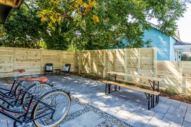 123 Idlewild Ave unit 301, Raleigh, NC 27601 - photo 4