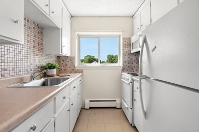 425 S Huntington Ave unit 15, Jamaica Plain, MA 02130 - photo 6