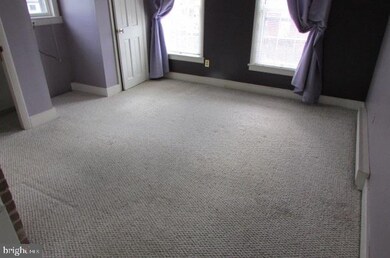 15 W Locust St, Mechanicsburg, PA 17055 - photo 2