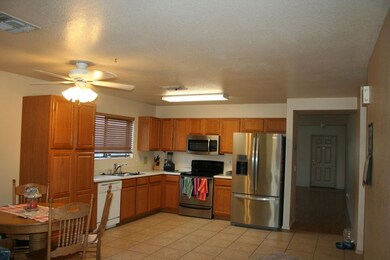 8444 E Milagro Cir unit II, Mesa, AZ 85209 - photo 5