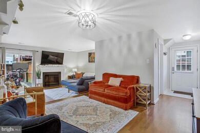 1438 Orleans Ct, Crofton, MD 21114 - photo 6