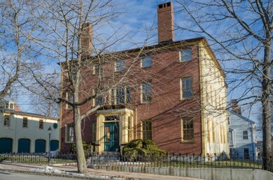 73 Brackett St unit 2, Portland, ME 04102 - photo 2