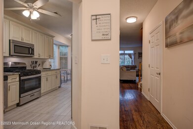 80 Cheyenne St, Tinton Falls, NJ 07712 - photo 3