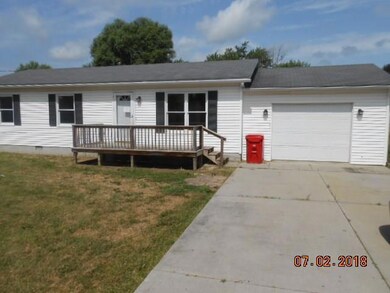 425 N Mulberry St, Spencerville, OH 45887 - photo 2