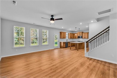 7567 Buckhaven Forest Dr, Kernersville, NC 27284 - photo 4