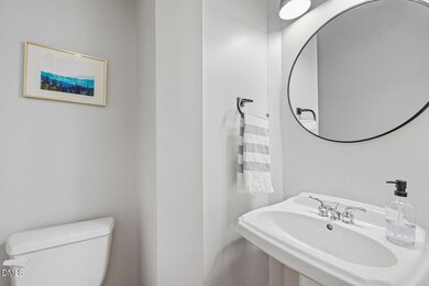 2440 Campus Shore Dr unit 103, Raleigh, NC 27606 - photo 6