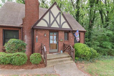 603 E Front St, Statesville, NC 28677 - photo 6
