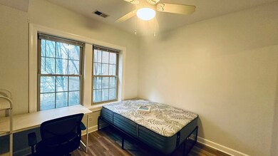 843 E 52nd St unit 1, Chicago, IL 60615 - photo 4