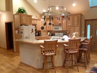 207 Burnett Rd, Winlock, WA 98596 - photo 5