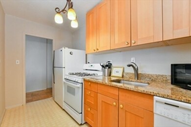 Hawthorne Place Condominium unit 14L, Boston, MA 02114 - photo 7