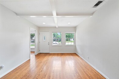 923 W 43rd St, Houston, TX 77018 - photo 4