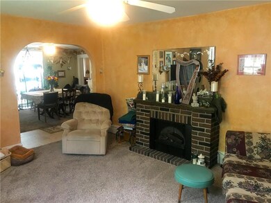 Living room.