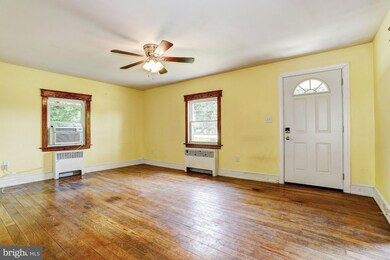 3749 Old Taneytown Rd, Taneytown, MD 21787 - photo 2