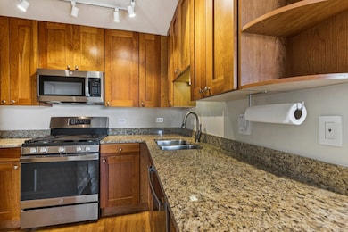 4144 N Sheridan Rd unit 510, Chicago, IL 60613 - photo 7