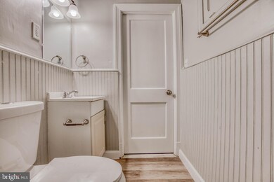 320 Gwynn Ave unit 1, Baltimore, MD 21229 - photo 6