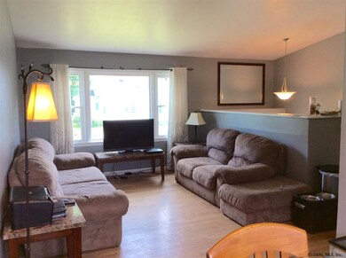 15 Michigan Ave, Rensselaer, NY 12144 - photo 3