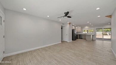 Living Kitchen Space3