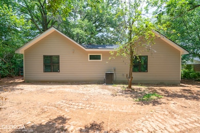 1247 Cherokee Ave, Griffin, GA 30224 - photo 3