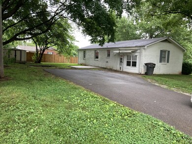 4001 Glenrose Dr, Columbia, TN 38401 - photo 2