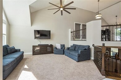 332 SW Seagull St, Lees Summit, MO 64082 - photo 2