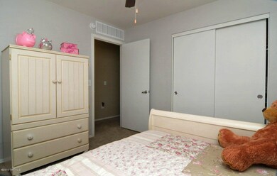 Bedroom to Closet