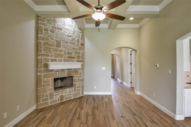 3100 White Horse Ct, Granbury, TX 76049 - photo 5