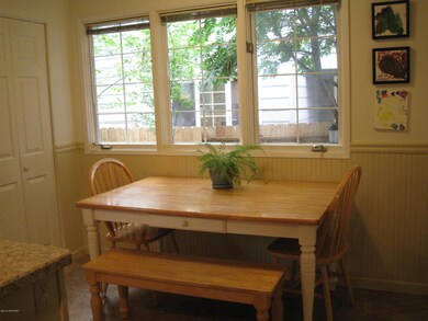 Breakfast Nook