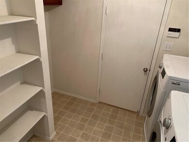 4201 Beryl Ln, Granbury, TX 76049 - photo 6