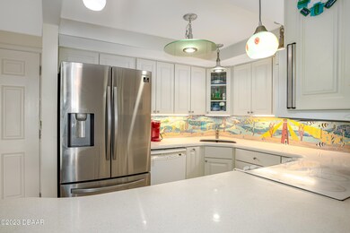 The Landmark #702-18