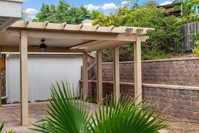 8324 Calle Calzada, San Diego, CA 92126 - photo 4