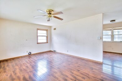 7302 E Castle Dr, Wichita, KS 67207 - photo 3