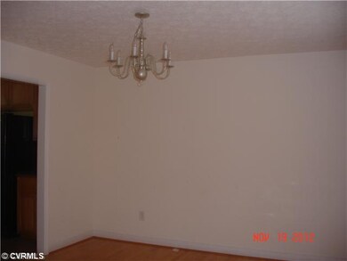 1040 Bagby St, West Point, VA 23181 - photo 5