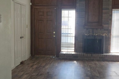 15706 Schumann Ln, Houston, TX 77083 - photo 6