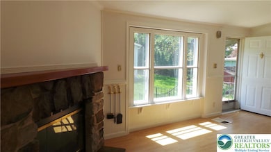 15 Canterbury Ct, Easton, PA 18040 - photo 6