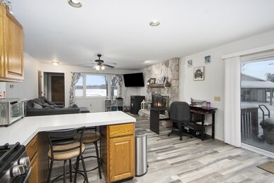 984-7thSt_19