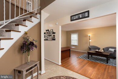 4961 Reedy Brook Ln, Columbia, MD 21044 - photo 5