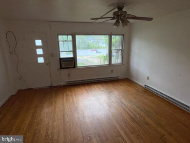 1499 Valley Rd unit A, Berkeley Springs, WV 25411 - photo 5