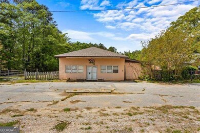 3813 Stonewall Tell Rd, Atlanta, GA 30349 - photo 2