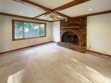 34 Gendron St, Nashua, NH 03062 - photo 4