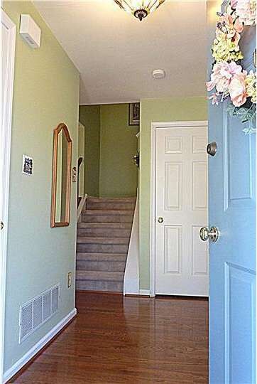 804 Meadow Ct, Glen Mills, PA 19342 - photo 3