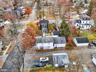 408 5th St, Milford, PA 18337 - photo 3