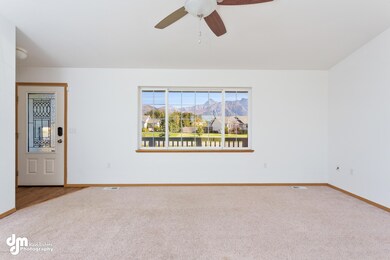 Living Room 0065-FULL