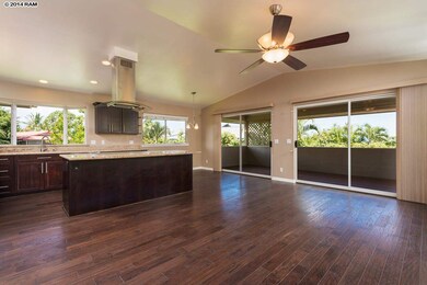 Gorgeous Wood Floors & Granite Counters