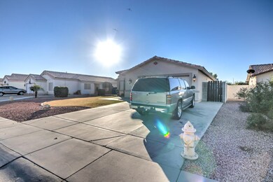 8721 W C P Hayes Dr-3