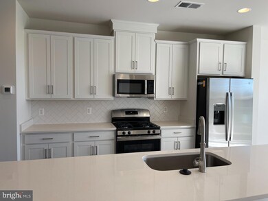 127 Wake Robin Ct, Lake Frederick, VA 22630 - photo 6